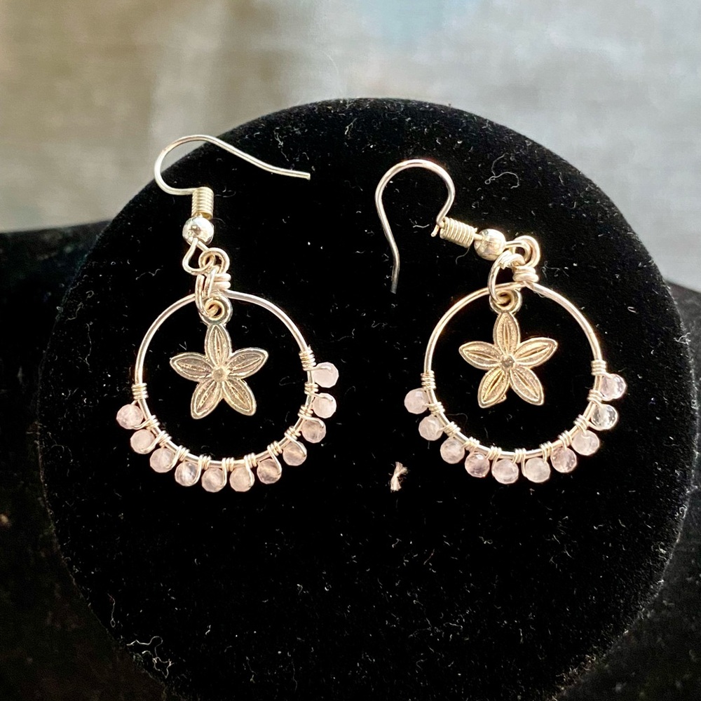 Dainty flower earrings.